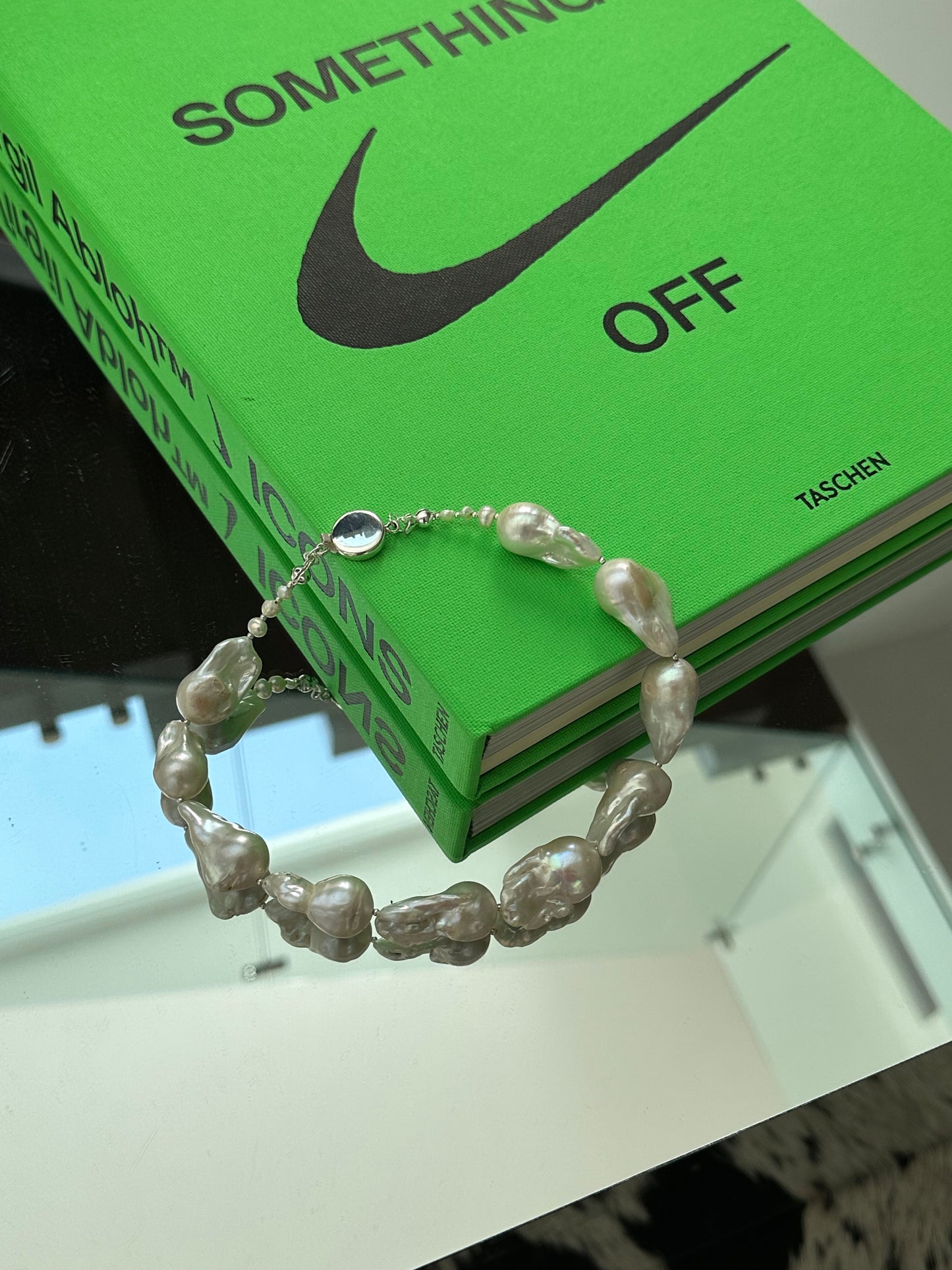 Collar Ostra