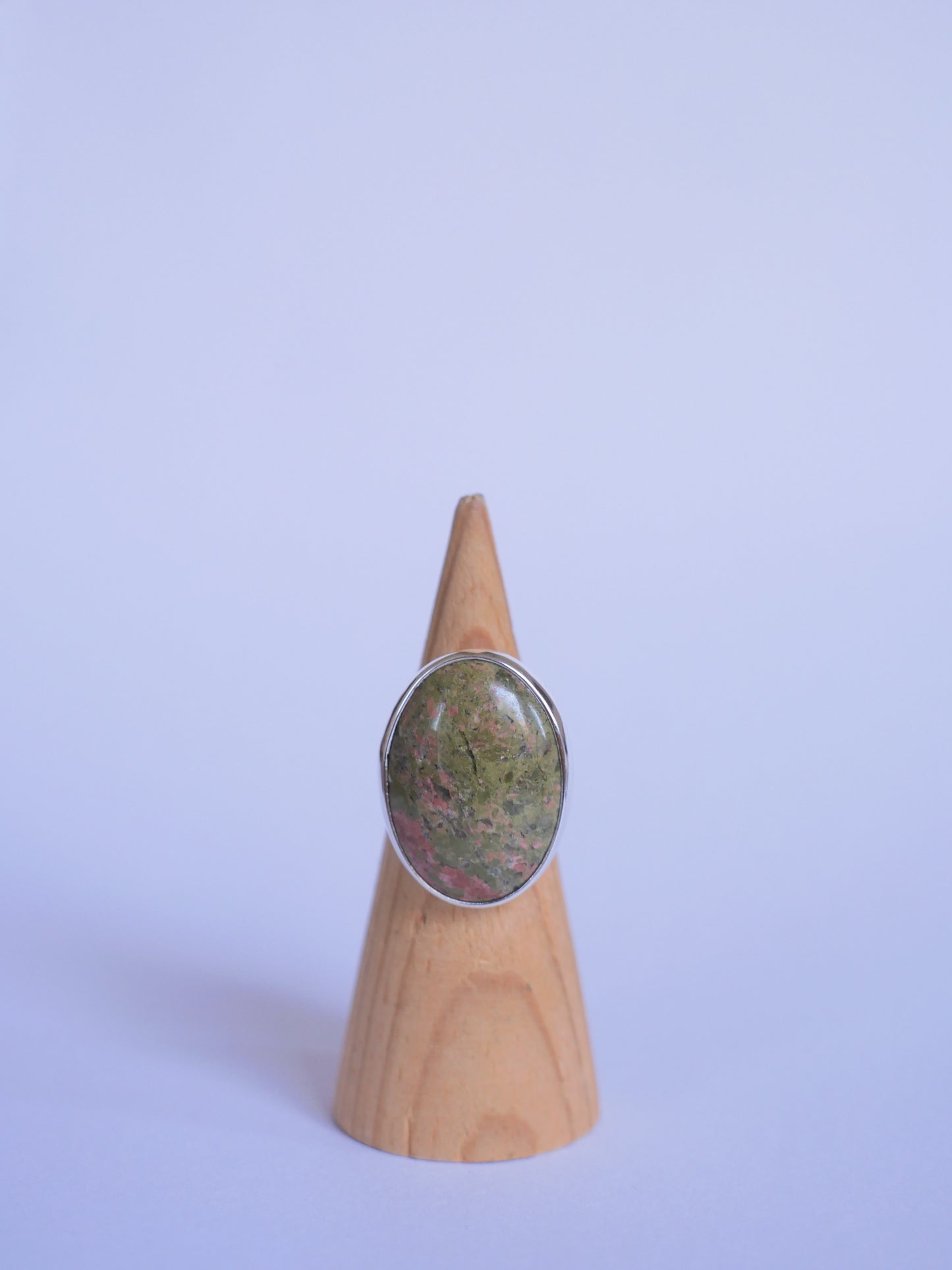 Anillo unakite