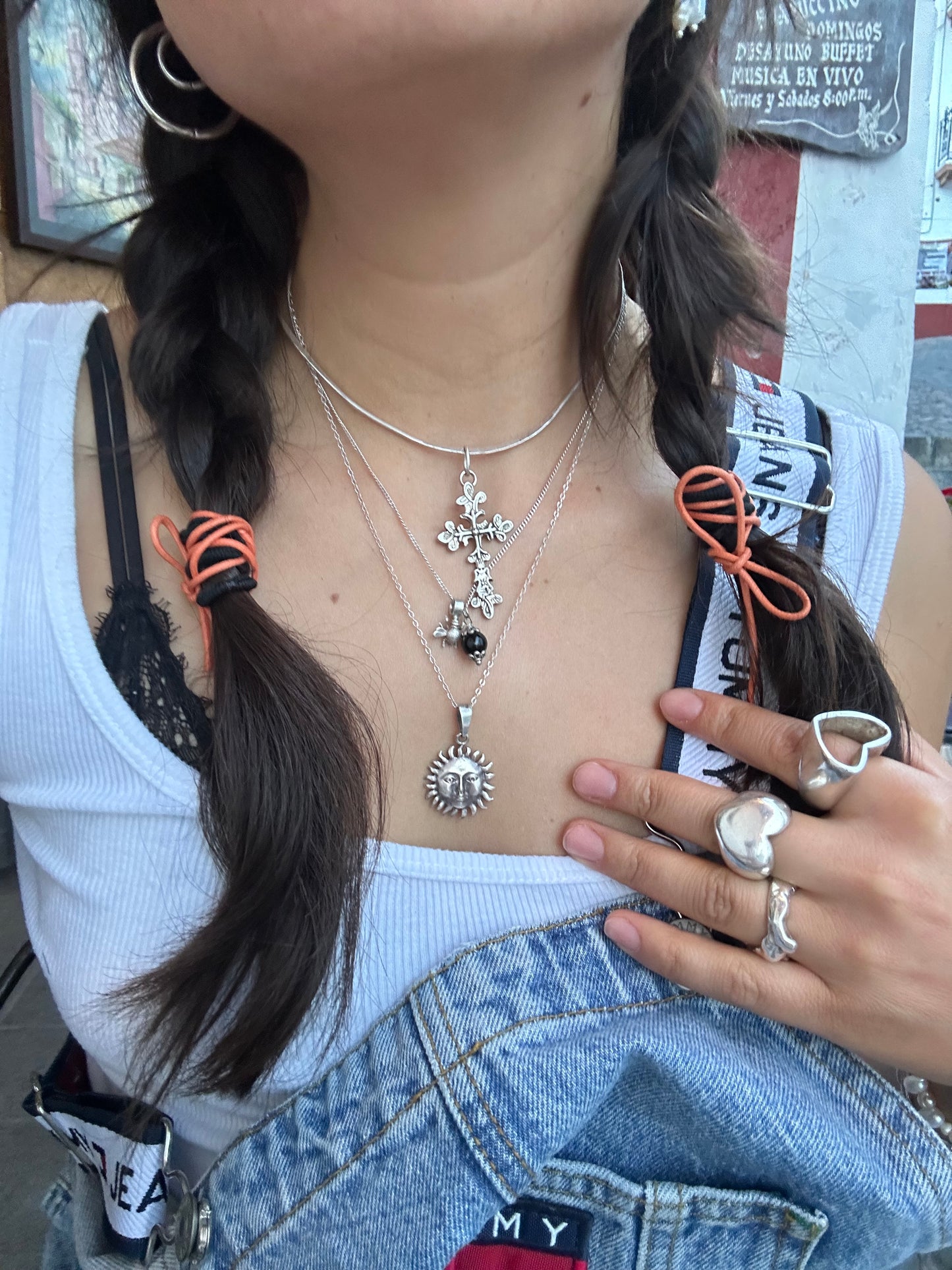 El sol collar