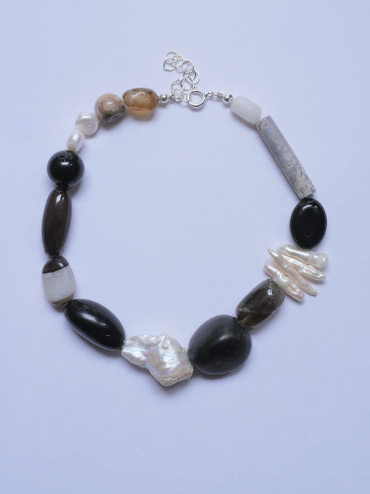Collar caribe negro