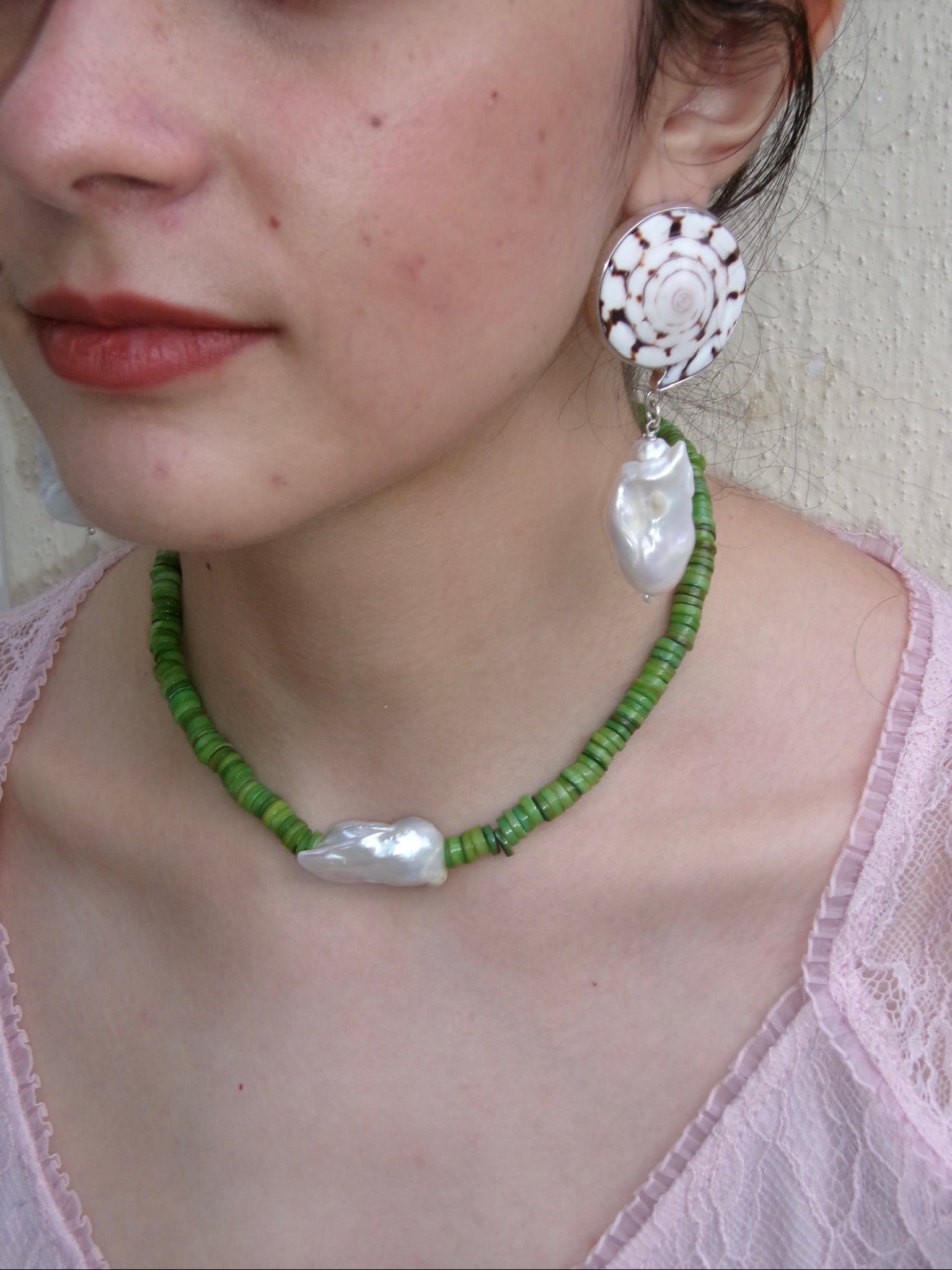 Collar nácar