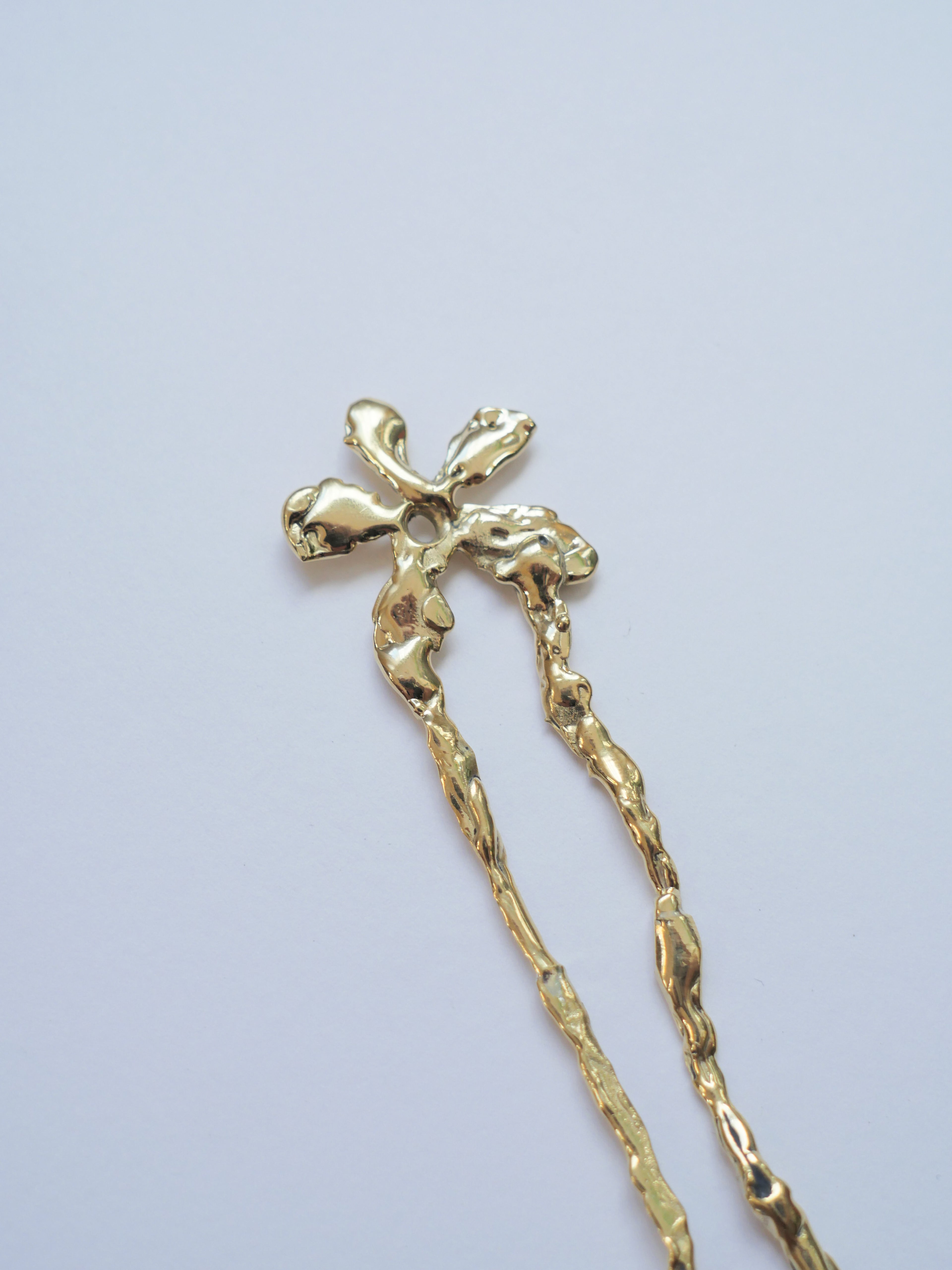 Pin Violeta grande