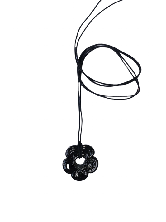 Daisy negra choker